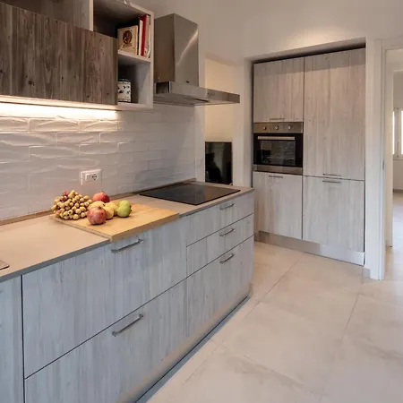 Апартаменты La Casa Di Gloria, 100m Dal Mare, Vicino Cefalu
