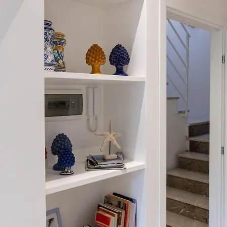 La Casa Di Gloria, 100m Dal Mare, Vicino Cefalu Апартаменты *